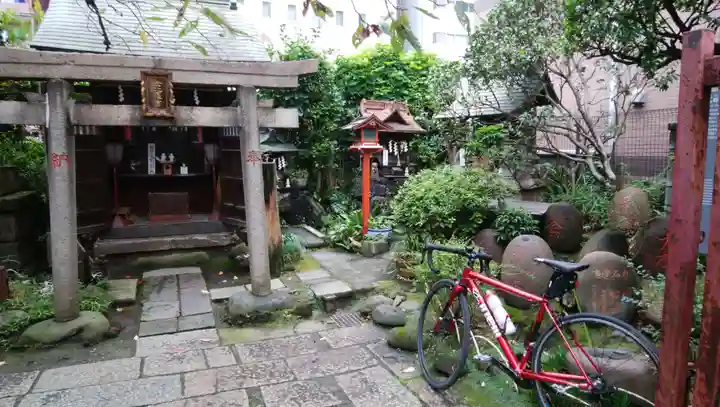 柳森神社の末社・摂社