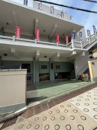 真成院の{uncategorized: "未分類", other: "その他", undefined: "問題あり", building: "その他建物", grave: "お墓", sacred_gate: "鳥居", guardian: "狛犬", statue: "像", buddha: "仏像", history: "歴史", nature: "自然", garden: "庭園", animal: "動物", pagoda: "塔", temizu: "手水舎", mountain_gate: "山門・神門", sanctuary: "本殿・本堂", subordinate: "末社・摂社", art: "芸術", scenery: "景色", jizo: "地蔵", ema: "絵馬", goshuin: "御朱印", omikuji: "おみくじ", items: "授与品その他", amulet: "お守り", goshuincho: "御朱印帳", eats: "食事", festival: "お祭り", votive_dance: "神楽", shichigosan: "七五三参", wedding: "結婚式", experience: "体験その他", initially: "初詣", around: "周辺", anti_infection: "感染症対策"}