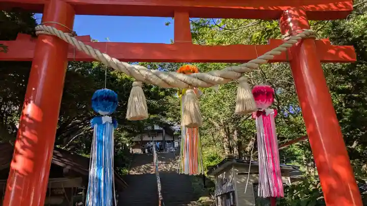 虻田神社の鳥居