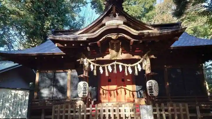 氷川女體神社の本殿・本堂