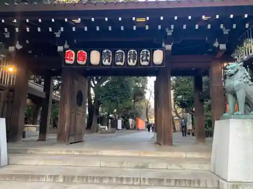 靖國神社の山門・神門