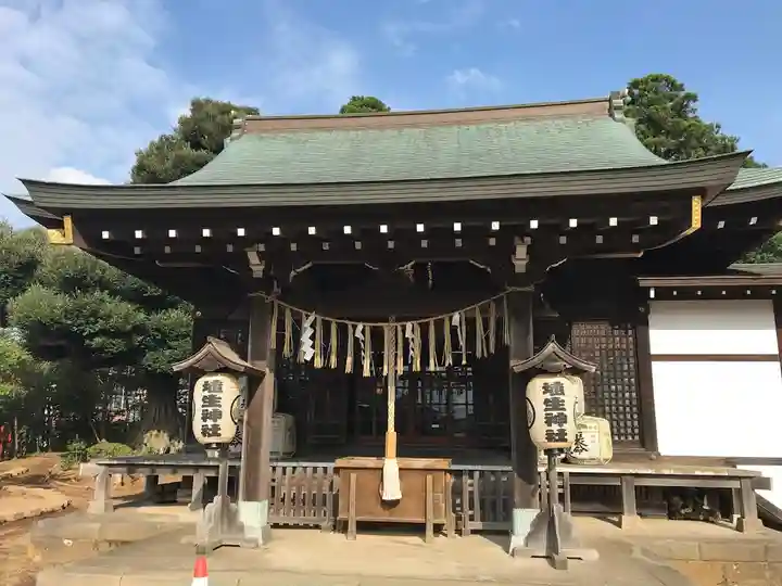 埴生神社の本殿・本堂