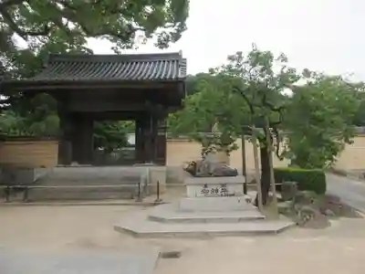 太宰府天満宮の山門・神門