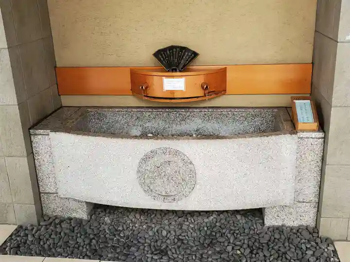 飯倉熊野神社の手水舎