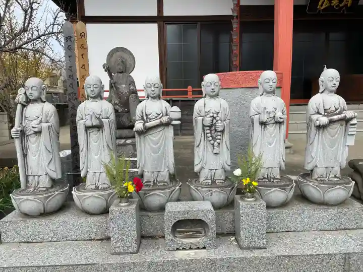 妙楽院の{uncategorized: "未分類", other: "その他", undefined: "問題あり", building: "その他建物", grave: "お墓", sacred_gate: "鳥居", guardian: "狛犬", statue: "像", buddha: "仏像", history: "歴史", nature: "自然", garden: "庭園", animal: "動物", pagoda: "塔", temizu: "手水舎", mountain_gate: "山門・神門", sanctuary: "本殿・本堂", subordinate: "末社・摂社", art: "芸術", scenery: "景色", jizo: "地蔵", ema: "絵馬", goshuin: "御朱印", omikuji: "おみくじ", items: "授与品その他", amulet: "お守り", goshuincho: "御朱印帳", eats: "食事", festival: "お祭り", votive_dance: "神楽", shichigosan: "七五三参", wedding: "結婚式", experience: "体験その他", initially: "初詣", around: "周辺", anti_infection: "感染症対策"}