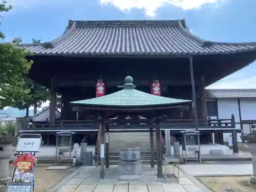 金倉寺の本殿・本堂