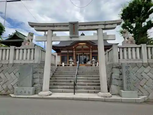 甲斐奈神社(山梨県)