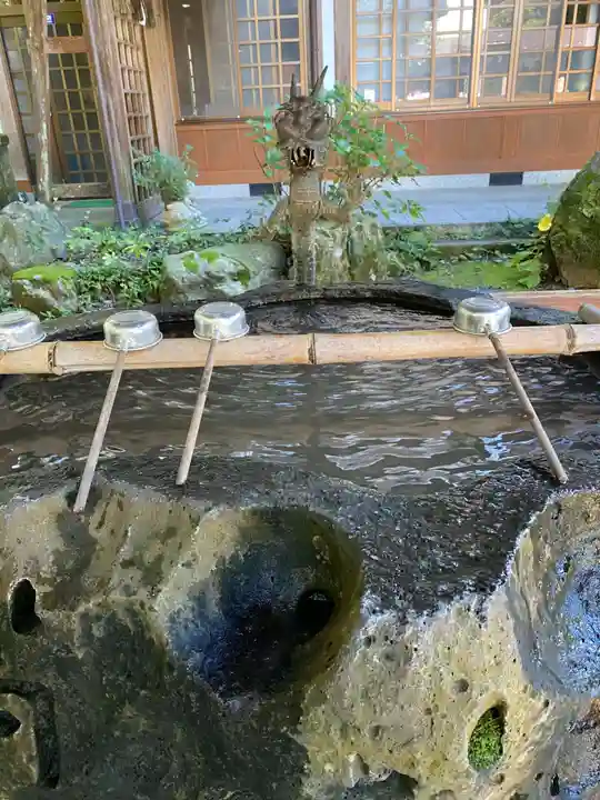 宇倍神社の手水舎