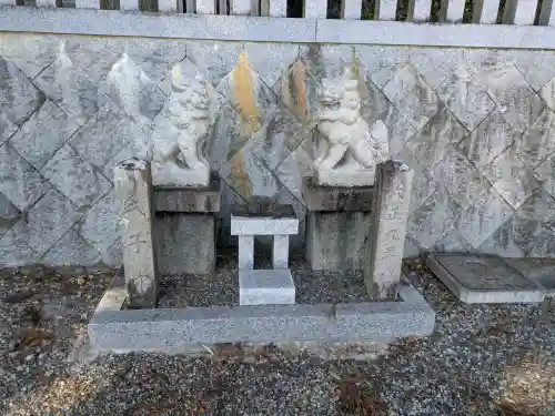 皇太神社の{uncategorized: "未分類", other: "その他", undefined: "問題あり", building: "その他建物", grave: "お墓", sacred_gate: "鳥居", guardian: "狛犬", statue: "像", buddha: "仏像", history: "歴史", nature: "自然", garden: "庭園", animal: "動物", pagoda: "塔", temizu: "手水舎", mountain_gate: "山門・神門", sanctuary: "本殿・本堂", subordinate: "末社・摂社", art: "芸術", scenery: "景色", jizo: "地蔵", ema: "絵馬", goshuin: "御朱印", omikuji: "おみくじ", items: "授与品その他", amulet: "お守り", goshuincho: "御朱印帳", eats: "食事", festival: "お祭り", votive_dance: "神楽", shichigosan: "七五三参", wedding: "結婚式", experience: "体験その他", initially: "初詣", around: "周辺", anti_infection: "感染症対策"}