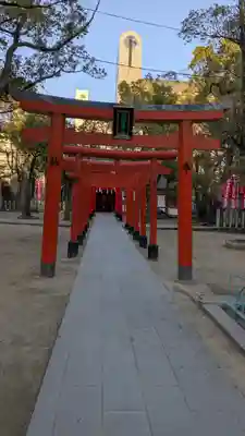 楠本稲荷神社（湊川神社末社）(兵庫県)