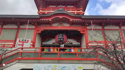 門戸厄神東光寺の山門