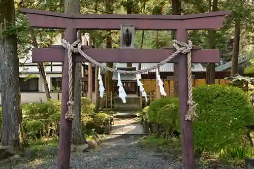 諏訪大社下社秋宮(長野県)