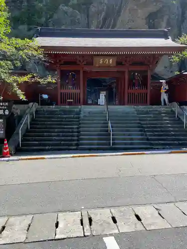 大谷寺の山門・神門