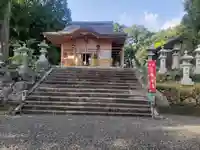 岡神社の本殿・本堂