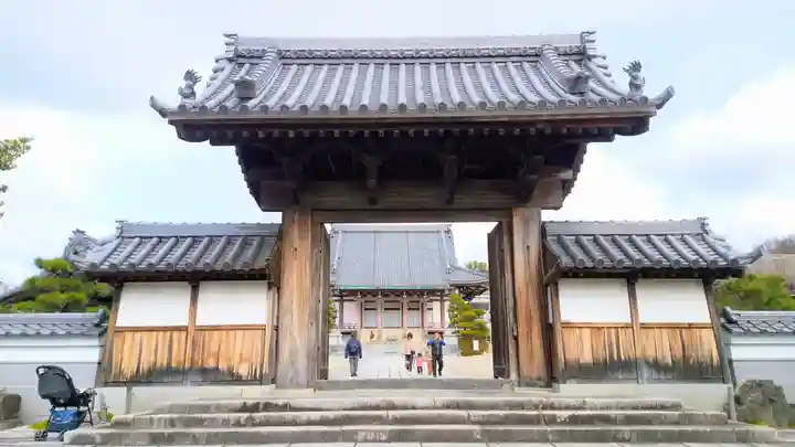 三河別院の山門・神門