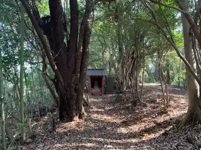 山の神の建物その他