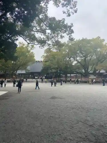 熱田神宮の{uncategorized: "未分類", other: "その他", undefined: "問題あり", building: "その他建物", grave: "お墓", sacred_gate: "鳥居", guardian: "狛犬", statue: "像", buddha: "仏像", history: "歴史", nature: "自然", garden: "庭園", animal: "動物", pagoda: "塔", temizu: "手水舎", mountain_gate: "山門・神門", sanctuary: "本殿・本堂", subordinate: "末社・摂社", art: "芸術", scenery: "景色", jizo: "地蔵", ema: "絵馬", goshuin: "御朱印", omikuji: "おみくじ", items: "授与品その他", amulet: "お守り", goshuincho: "御朱印帳", eats: "食事", festival: "お祭り", votive_dance: "神楽", shichigosan: "七五三参", wedding: "結婚式", experience: "体験その他", initially: "初詣", around: "周辺", anti_infection: "感染症対策"}