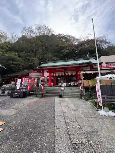 徳島眉山天神社の{uncategorized: "未分類", other: "その他", undefined: "問題あり", building: "その他建物", grave: "お墓", sacred_gate: "鳥居", guardian: "狛犬", statue: "像", buddha: "仏像", history: "歴史", nature: "自然", garden: "庭園", animal: "動物", pagoda: "塔", temizu: "手水舎", mountain_gate: "山門・神門", sanctuary: "本殿・本堂", subordinate: "末社・摂社", art: "芸術", scenery: "景色", jizo: "地蔵", ema: "絵馬", goshuin: "御朱印", omikuji: "おみくじ", items: "授与品その他", amulet: "お守り", goshuincho: "御朱印帳", eats: "食事", festival: "お祭り", votive_dance: "神楽", shichigosan: "七五三参", wedding: "結婚式", experience: "体験その他", initially: "初詣", around: "周辺", anti_infection: "感染症対策"}