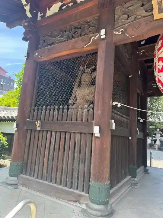總持寺の{uncategorized: "未分類", other: "その他", undefined: "問題あり", building: "その他建物", grave: "お墓", sacred_gate: "鳥居", guardian: "狛犬", statue: "像", buddha: "仏像", history: "歴史", nature: "自然", garden: "庭園", animal: "動物", pagoda: "塔", temizu: "手水舎", mountain_gate: "山門・神門", sanctuary: "本殿・本堂", subordinate: "末社・摂社", art: "芸術", scenery: "景色", jizo: "地蔵", ema: "絵馬", goshuin: "御朱印", omikuji: "おみくじ", items: "授与品その他", amulet: "お守り", goshuincho: "御朱印帳", eats: "食事", festival: "お祭り", votive_dance: "神楽", shichigosan: "七五三参", wedding: "結婚式", experience: "体験その他", initially: "初詣", around: "周辺", anti_infection: "感染症対策"}