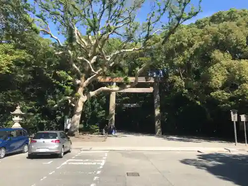 上知我麻神社（熱田神宮摂社）の鳥居