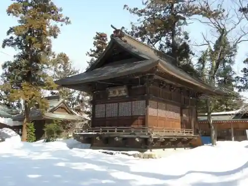 蠶養國神社の本殿