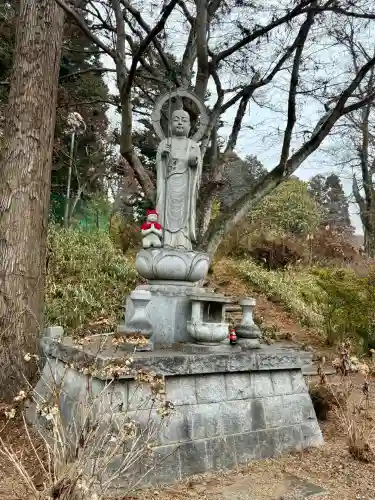 正福寺の{uncategorized: "未分類", other: "その他", undefined: "問題あり", building: "その他建物", grave: "お墓", sacred_gate: "鳥居", guardian: "狛犬", statue: "像", buddha: "仏像", history: "歴史", nature: "自然", garden: "庭園", animal: "動物", pagoda: "塔", temizu: "手水舎", mountain_gate: "山門・神門", sanctuary: "本殿・本堂", subordinate: "末社・摂社", art: "芸術", scenery: "景色", jizo: "地蔵", ema: "絵馬", goshuin: "御朱印", omikuji: "おみくじ", items: "授与品その他", amulet: "お守り", goshuincho: "御朱印帳", eats: "食事", festival: "お祭り", votive_dance: "神楽", shichigosan: "七五三参", wedding: "結婚式", experience: "体験その他", initially: "初詣", around: "周辺", anti_infection: "感染症対策"}