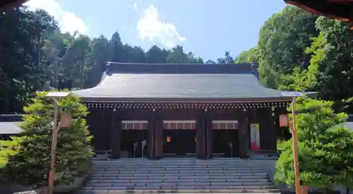 近江神宮の本殿・本堂