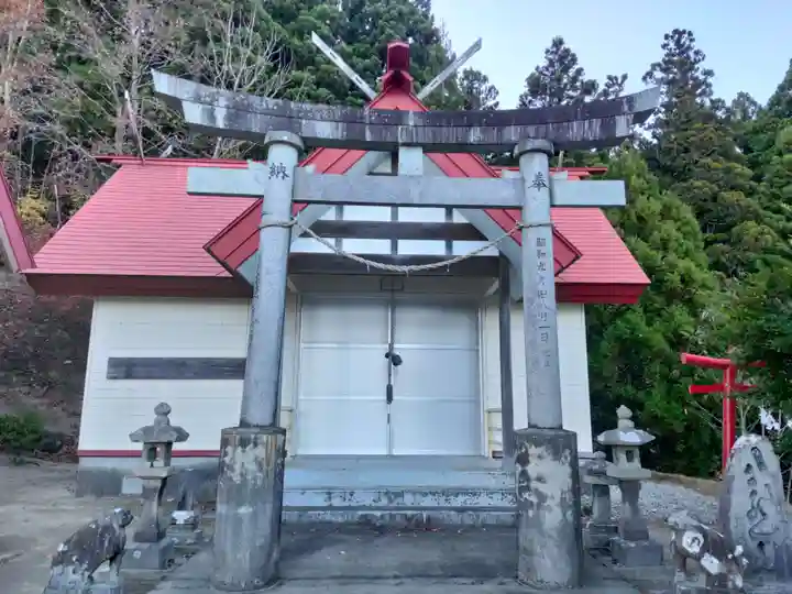 魚賀波間神社の本殿・本堂