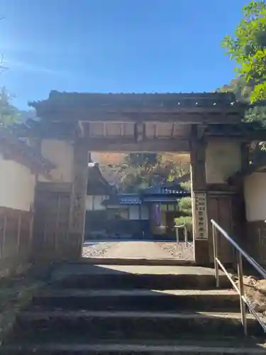 天徳寺の山門・神門