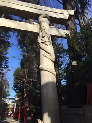馬橋稲荷神社の鳥居