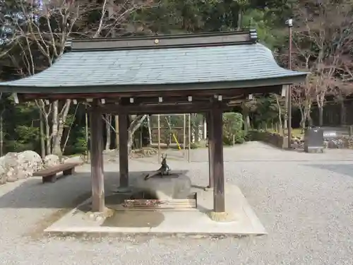 西明寺の手水舎