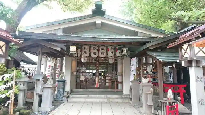 洲嵜神社の本殿・本堂