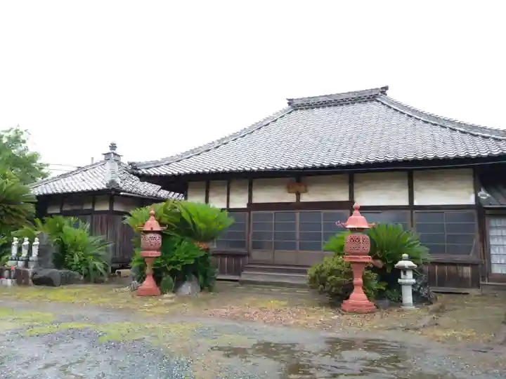 広済寺の本殿・本堂