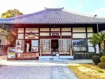 極楽寺の本殿・本堂