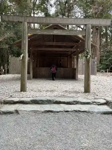 風日祈宮（皇大神宮別宮）の{uncategorized: "未分類", other: "その他", undefined: "問題あり", building: "その他建物", grave: "お墓", sacred_gate: "鳥居", guardian: "狛犬", statue: "像", buddha: "仏像", history: "歴史", nature: "自然", garden: "庭園", animal: "動物", pagoda: "塔", temizu: "手水舎", mountain_gate: "山門・神門", sanctuary: "本殿・本堂", subordinate: "末社・摂社", art: "芸術", scenery: "景色", jizo: "地蔵", ema: "絵馬", goshuin: "御朱印", omikuji: "おみくじ", items: "授与品その他", amulet: "お守り", goshuincho: "御朱印帳", eats: "食事", festival: "お祭り", votive_dance: "神楽", shichigosan: "七五三参", wedding: "結婚式", experience: "体験その他", initially: "初詣", around: "周辺", anti_infection: "感染症対策"}