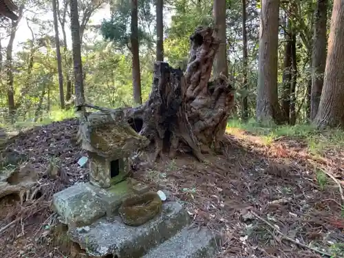 熊野神社の末社