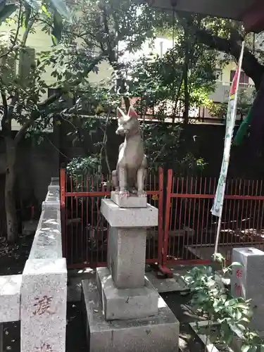 笠䅣稲荷神社の狛犬