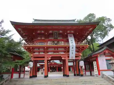 生田神社の山門・神門