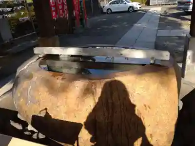 麻布氷川神社の手水舎