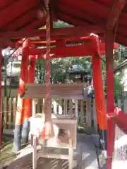 那古野神社の末社