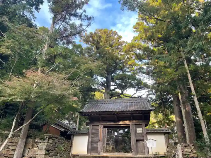 天恩寺の山門・神門