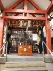 五柱五成神社の本殿