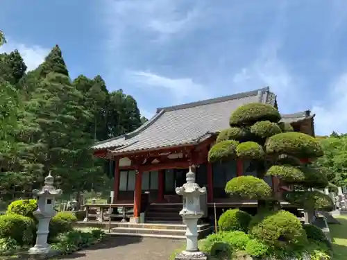 神宮寺の本殿・本堂