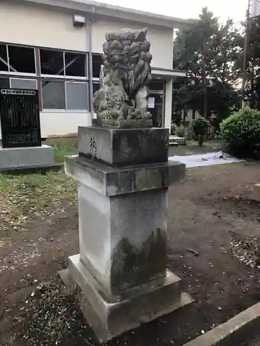 日進神社の狛犬