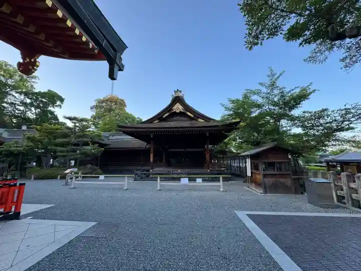 伏見稲荷大社の{uncategorized: "未分類", other: "その他", undefined: "問題あり", building: "その他建物", grave: "お墓", sacred_gate: "鳥居", guardian: "狛犬", statue: "像", buddha: "仏像", history: "歴史", nature: "自然", garden: "庭園", animal: "動物", pagoda: "塔", temizu: "手水舎", mountain_gate: "山門・神門", sanctuary: "本殿・本堂", subordinate: "末社・摂社", art: "芸術", scenery: "景色", jizo: "地蔵", ema: "絵馬", goshuin: "御朱印", omikuji: "おみくじ", items: "授与品その他", amulet: "お守り", goshuincho: "御朱印帳", eats: "食事", festival: "お祭り", votive_dance: "神楽", shichigosan: "七五三参", wedding: "結婚式", experience: "体験その他", initially: "初詣", around: "周辺", anti_infection: "感染症対策"}