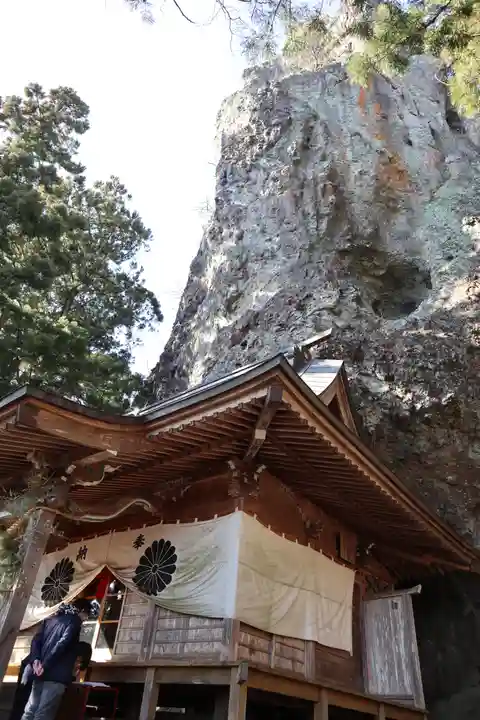 中之嶽神社の本殿・本堂