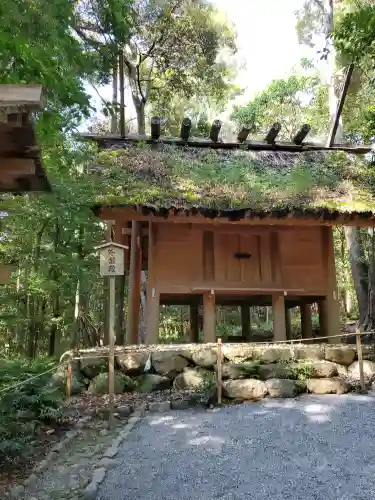 伊勢神宮内宮（皇大神宮）の{uncategorized: "未分類", other: "その他", undefined: "問題あり", building: "その他建物", grave: "お墓", sacred_gate: "鳥居", guardian: "狛犬", statue: "像", buddha: "仏像", history: "歴史", nature: "自然", garden: "庭園", animal: "動物", pagoda: "塔", temizu: "手水舎", mountain_gate: "山門・神門", sanctuary: "本殿・本堂", subordinate: "末社・摂社", art: "芸術", scenery: "景色", jizo: "地蔵", ema: "絵馬", goshuin: "御朱印", omikuji: "おみくじ", items: "授与品その他", amulet: "お守り", goshuincho: "御朱印帳", eats: "食事", festival: "お祭り", votive_dance: "神楽", shichigosan: "七五三参", wedding: "結婚式", experience: "体験その他", initially: "初詣", around: "周辺", anti_infection: "感染症対策"}