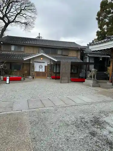 水堂須佐男神社の{uncategorized: "未分類", other: "その他", undefined: "問題あり", building: "その他建物", grave: "お墓", sacred_gate: "鳥居", guardian: "狛犬", statue: "像", buddha: "仏像", history: "歴史", nature: "自然", garden: "庭園", animal: "動物", pagoda: "塔", temizu: "手水舎", mountain_gate: "山門・神門", sanctuary: "本殿・本堂", subordinate: "末社・摂社", art: "芸術", scenery: "景色", jizo: "地蔵", ema: "絵馬", goshuin: "御朱印", omikuji: "おみくじ", items: "授与品その他", amulet: "お守り", goshuincho: "御朱印帳", eats: "食事", festival: "お祭り", votive_dance: "神楽", shichigosan: "七五三参", wedding: "結婚式", experience: "体験その他", initially: "初詣", around: "周辺", anti_infection: "感染症対策"}