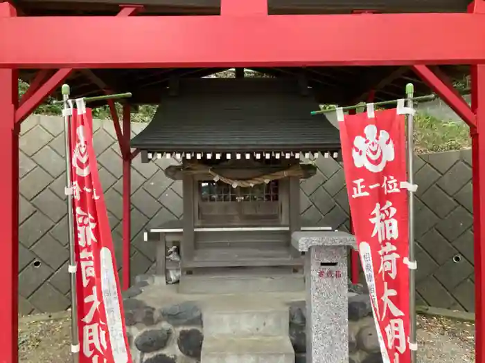 相模陣稲荷神社の本殿