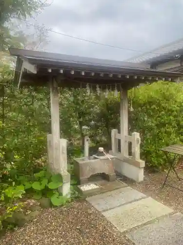 櫻井子安神社の{uncategorized: "未分類", other: "その他", undefined: "問題あり", building: "その他建物", grave: "お墓", sacred_gate: "鳥居", guardian: "狛犬", statue: "像", buddha: "仏像", history: "歴史", nature: "自然", garden: "庭園", animal: "動物", pagoda: "塔", temizu: "手水舎", mountain_gate: "山門・神門", sanctuary: "本殿・本堂", subordinate: "末社・摂社", art: "芸術", scenery: "景色", jizo: "地蔵", ema: "絵馬", goshuin: "御朱印", omikuji: "おみくじ", items: "授与品その他", amulet: "お守り", goshuincho: "御朱印帳", eats: "食事", festival: "お祭り", votive_dance: "神楽", shichigosan: "七五三参", wedding: "結婚式", experience: "体験その他", initially: "初詣", around: "周辺", anti_infection: "感染症対策"}